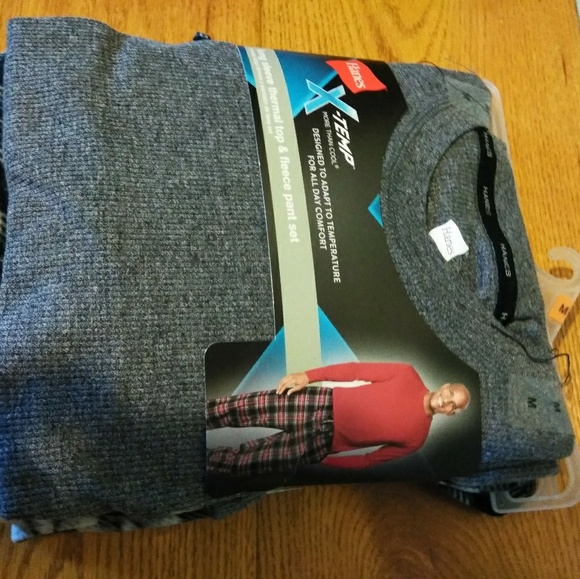 Hanes Other - Hanes X-temp thermal top & feece pant set Size M